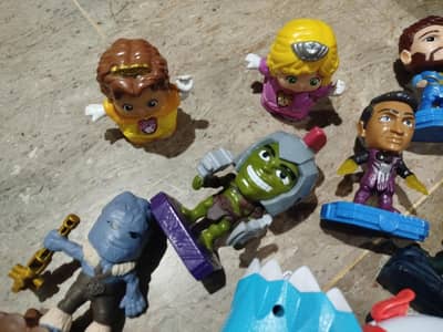 DIFFERENT TOYS, NERF GUNS, FIGURES, CARS