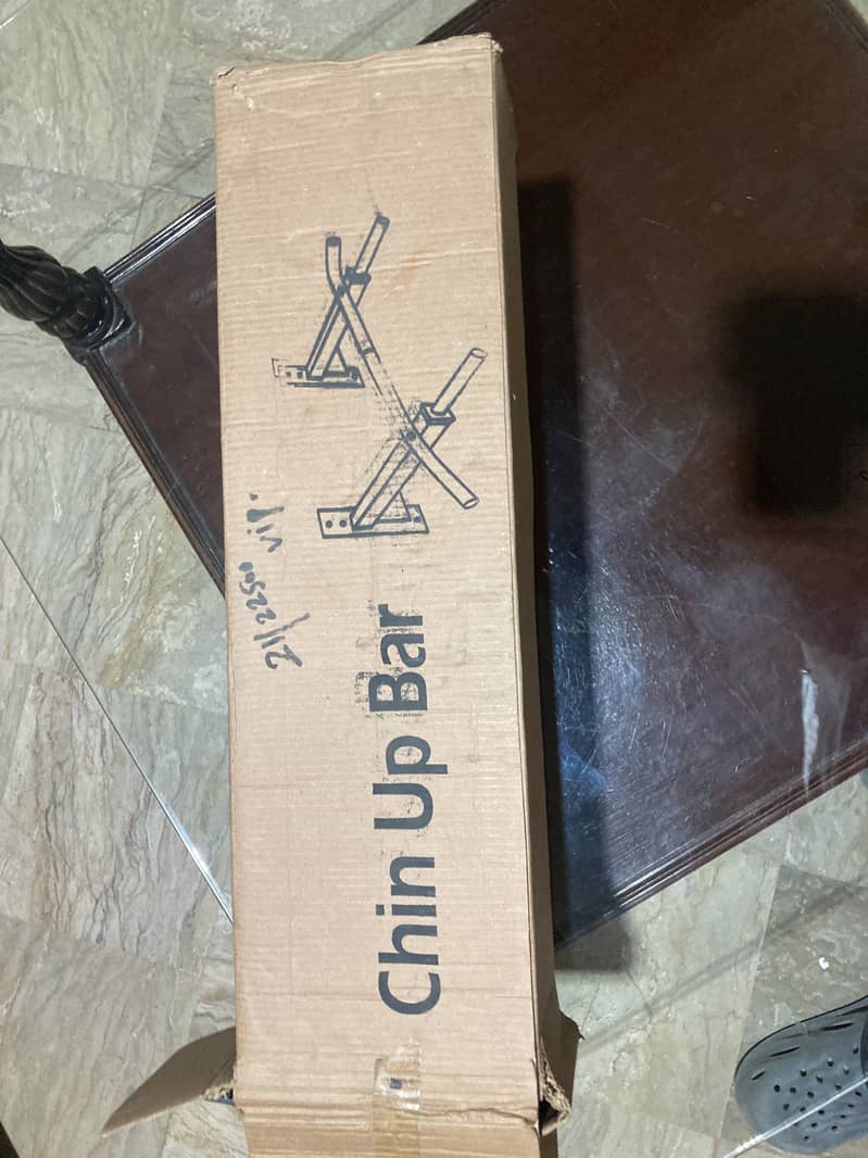 Pull up bar/exercise road 2