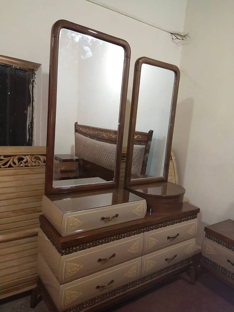 Solid Wooden Bedroom Set 4
