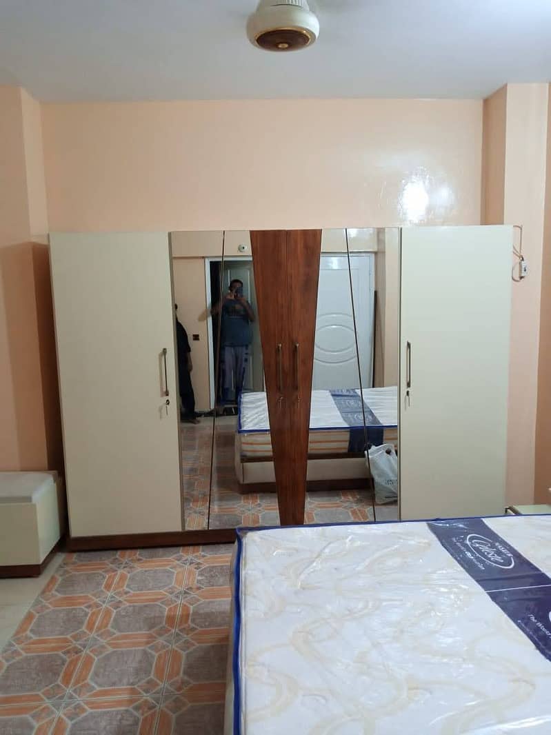 Solid Wooden Bedroom Set 12