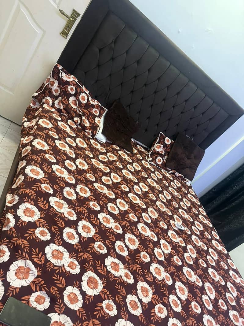bed set with dressing table 1