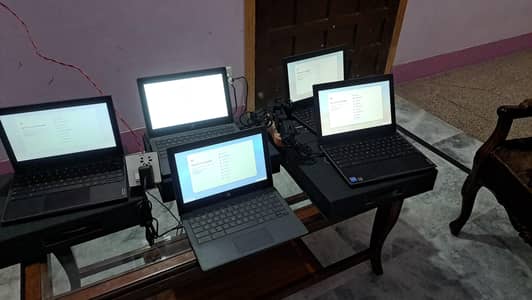 Lenovo Chromebook 4gb 32gb 1 year warranty, C type, cleaner, box pack