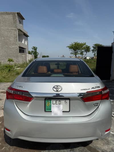Corolla Altis CVT-i 1.8 automatic urgent sale