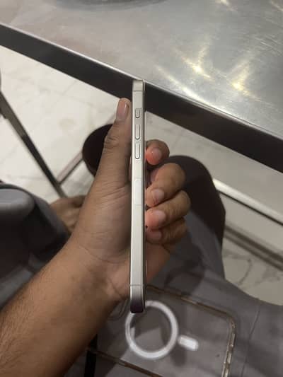 16 pro max 100health with box cable