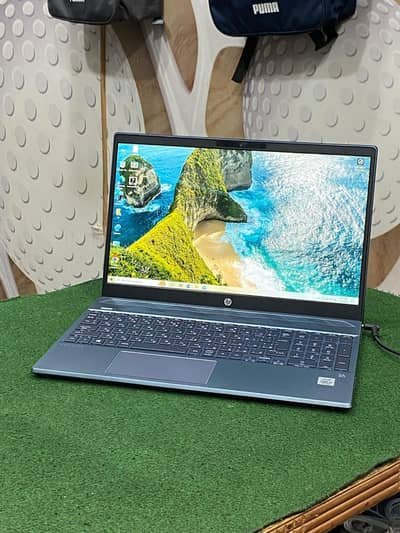 hp pavilion 15 core i5 10th gen 8gb ram 256gb SSD 15.6 inches laptop
