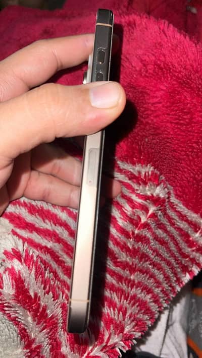 Iphone 16pro max Pta Approved (256Gb)