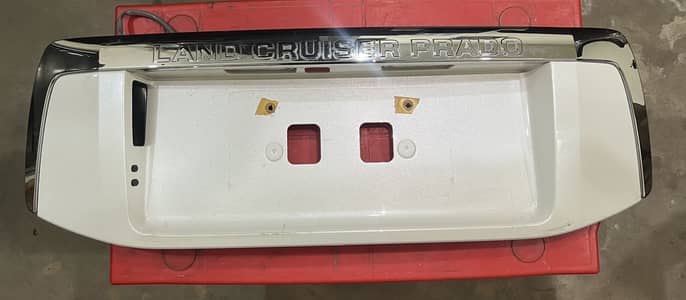 Toyota Land Cruiser Prado Rear Garnish / Back Door Trim (Chrome)