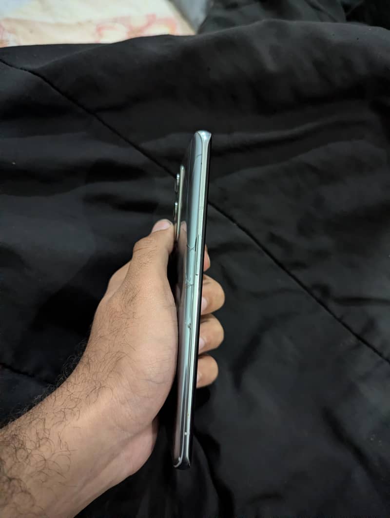 one plus 9 pro 3