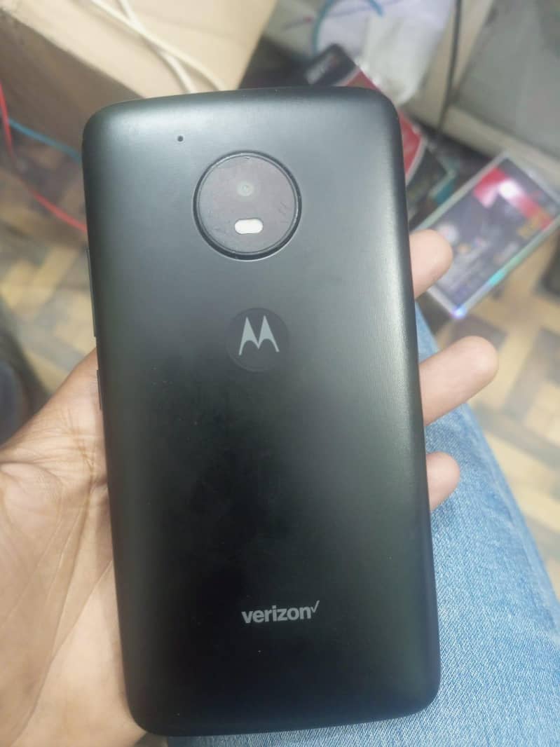 moto e4 4