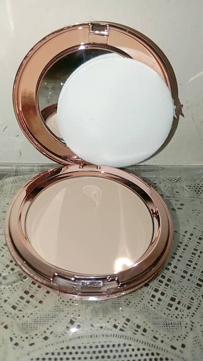 compact face powder