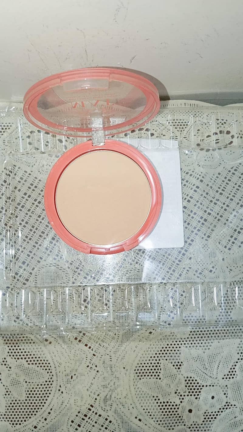 compact face powder 5