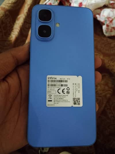 Infinix smart 10 4+1 ram 64 mamey