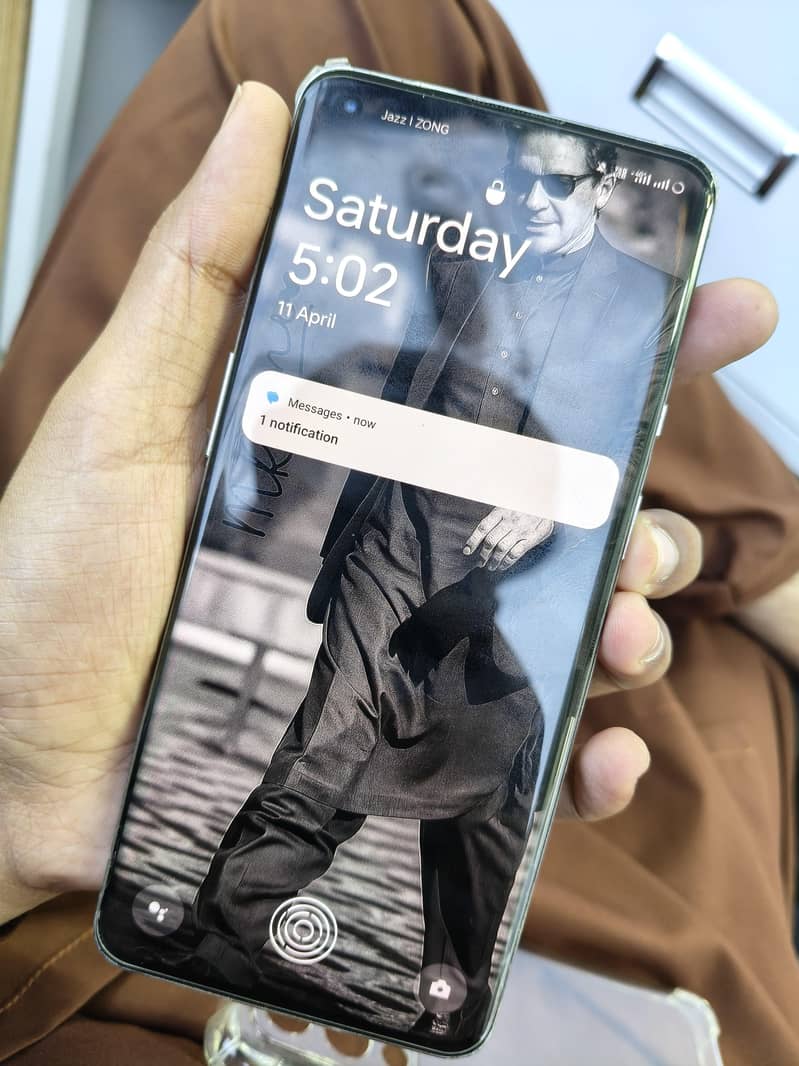 one plus 9pro 10/10 condition 2