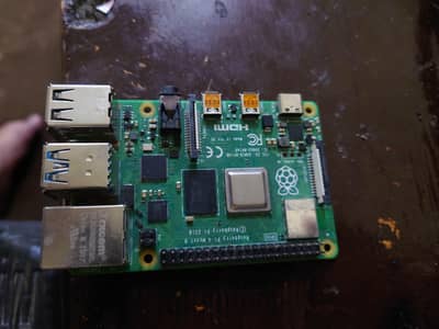 Raspberry Pi 4B 4GB & 1GB - UK model original with warranty