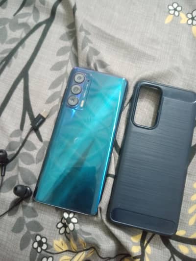 Motorola Edge 2021,  6/256 gb PTA approved.