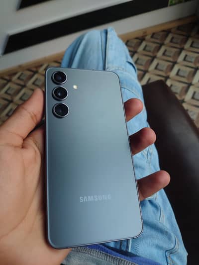 Samsung S24 8-256 full 10by10