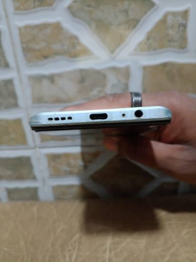 Vivo Y55 8GB+8GB RAM | 128GB ROM |Condition 10/10| 44WFlash Charger|