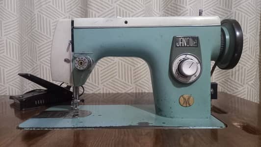 JANOME-Sweing Machine (model 366 JAPAN)