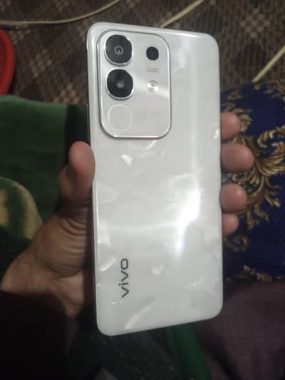 vivo y29