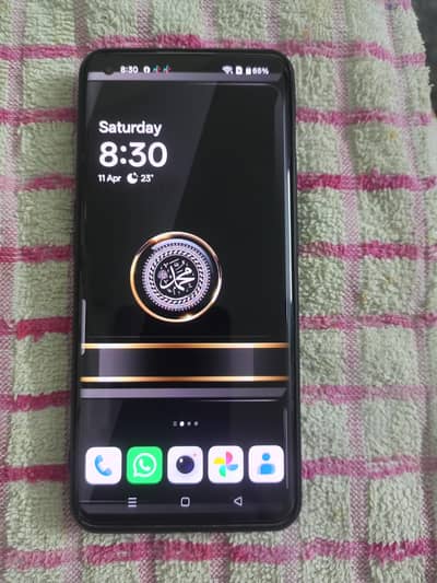 Unique phone for excellent phone users. R's.