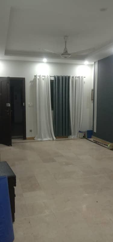 A Spacious And Well-Maintained 1 Bedroom un furnished Apartment Is Available For Rent In F-11 Markaz.