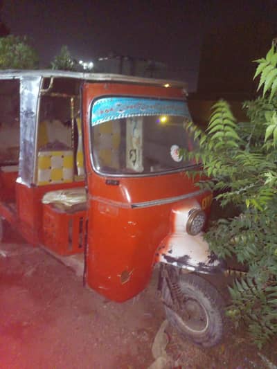 shams power 6 seaters rickshaw