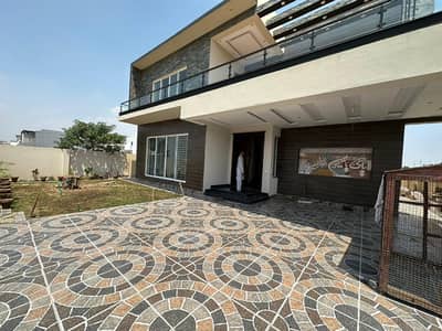 1 KANAL HOUSE FOR RENT_DHA PHASE 7