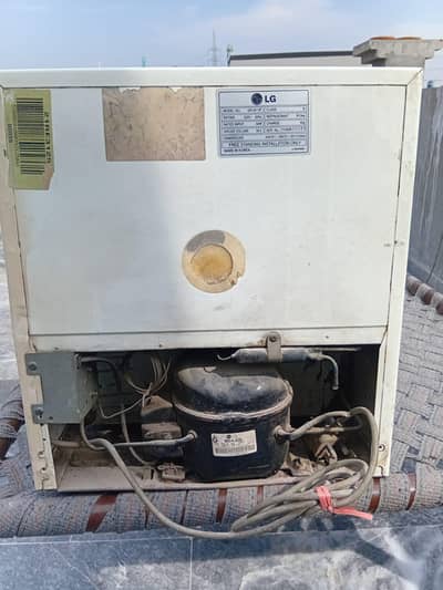 LG mini fridge