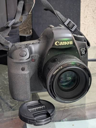 Canon EOS 6D with Lens