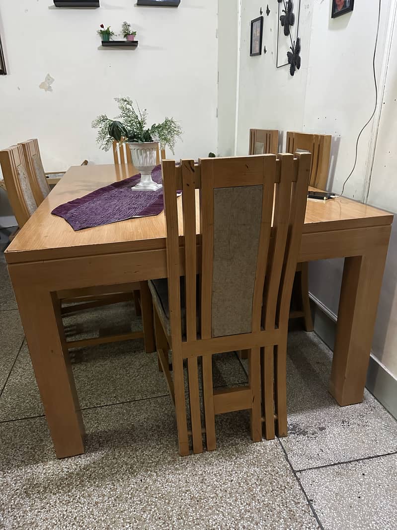 Dinning table 4