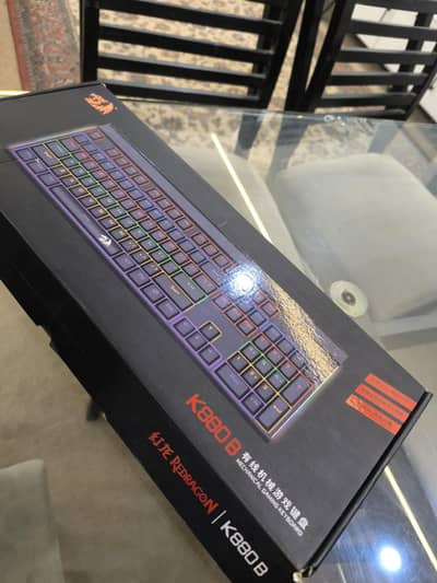 Red dragon Mechanical keyboard k880 Logitech mouse G102