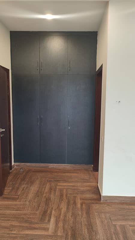 Upper PORTION For RENT 18