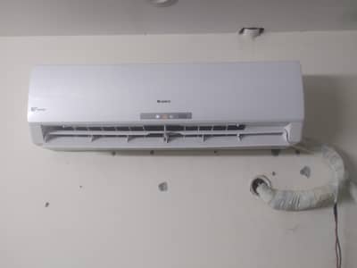 Gree DC Inverter hot & cool