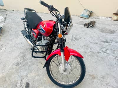 Suzuki GS 150