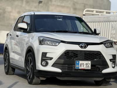 2020 Toyota raize Z Premium package