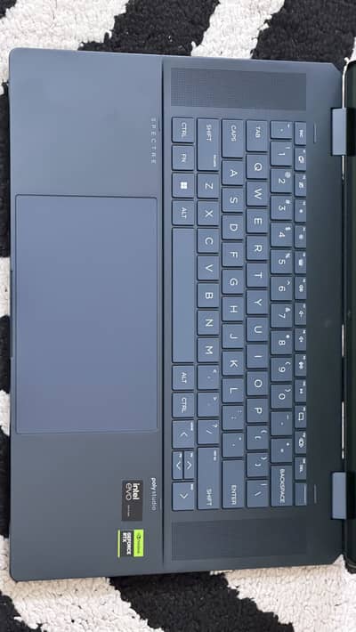HP Spectre x360, Core Ultra 7 155H, RTX 4050 6 GB