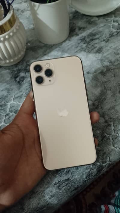 iPhone 11 Pro with box