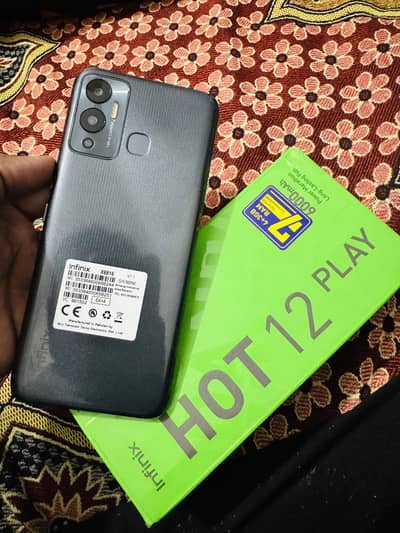 Infinix Hot 12 play 4gb/64gb condition like brand new single hand used