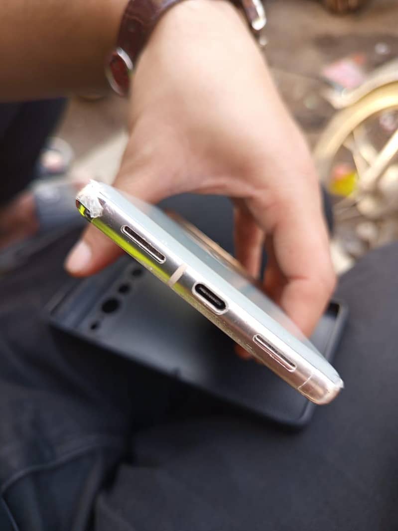 Google Pixel 7 Pro (Mint Condition) 0