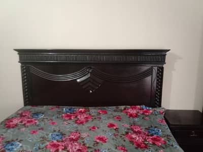 King Size bed with mirror and side table also with mattress