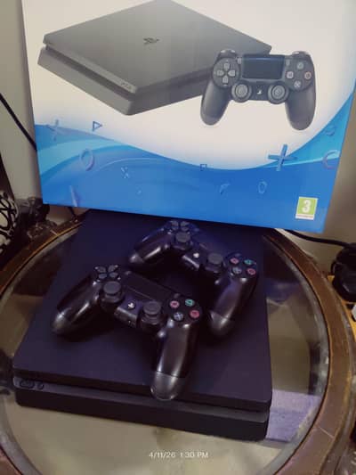Ps4 slim 500gb jailbreak |  BRAND-NEW Condition | Complete box