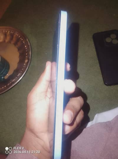 realme phone he 2 month use he 10/10 ok he me iPhone le Raha Hun asy l