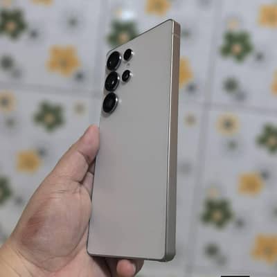 Samsung galaxy S25 ultra10by10 condition My WhatsApp number03344591204