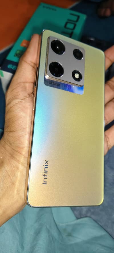 Infinix Note 30 Pro