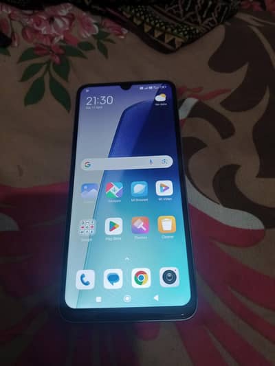 realme 14C 8GB RAM X 256 GB brilton