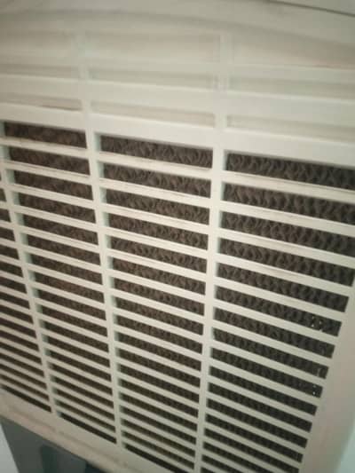 SUPER ASIA COOLER IN GOOD CONDITION 