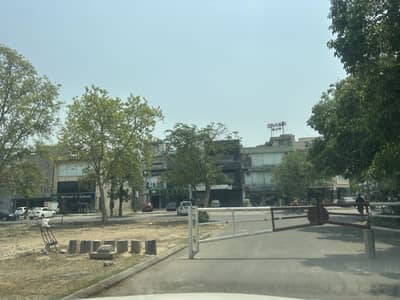 NESPAK PHASE 3 ONE KANAL BEST LOCATION PLOT IS AVAILABLE FOR SALE