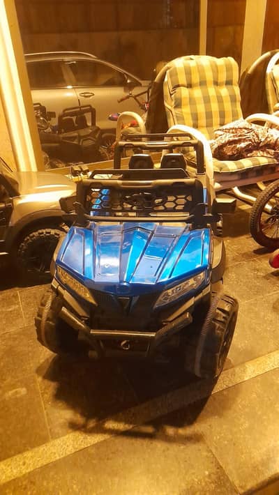 Battery operated jeep