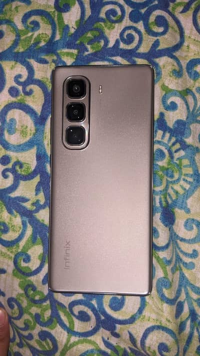 infinix hot 50 pro  plus with box charger in waranty 8 months used