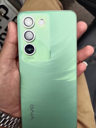 Vivo Y100  Ram 8 gb  Rom 258gb